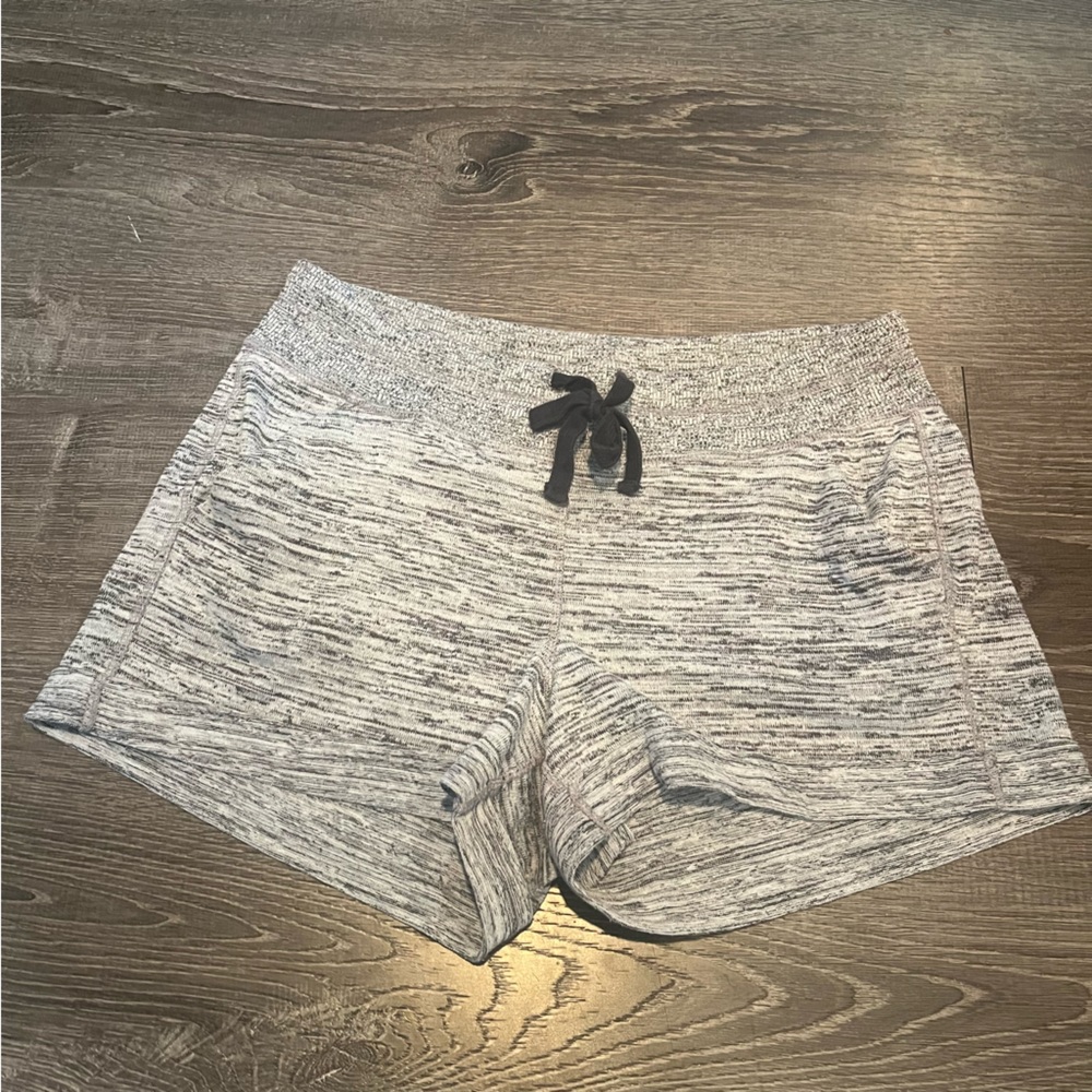 Athleta Gray Knit Shorts Medium